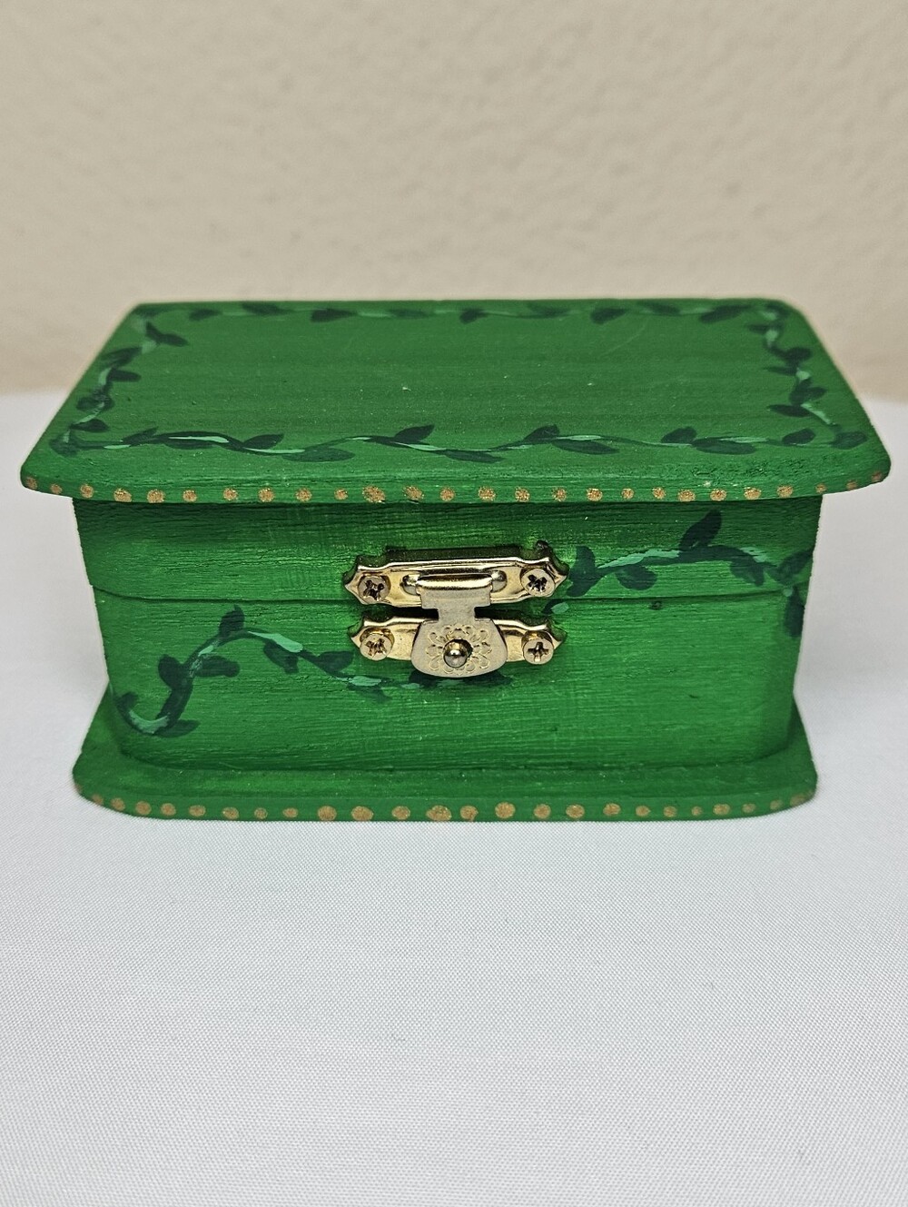 Hand-Painted Green Wooden Keepsake Box NEW | Decorative Storage Chest